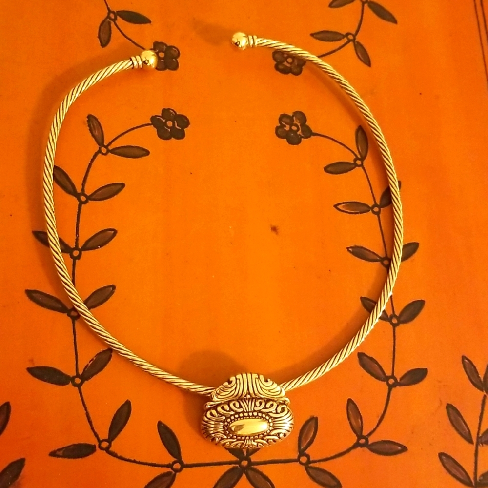 Premier Design Necklace